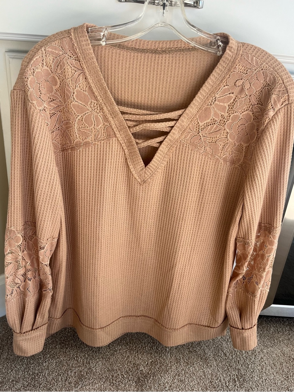 Lace-Trim V-Neck Waffle Knit Top - Tan. Brand new size Medium